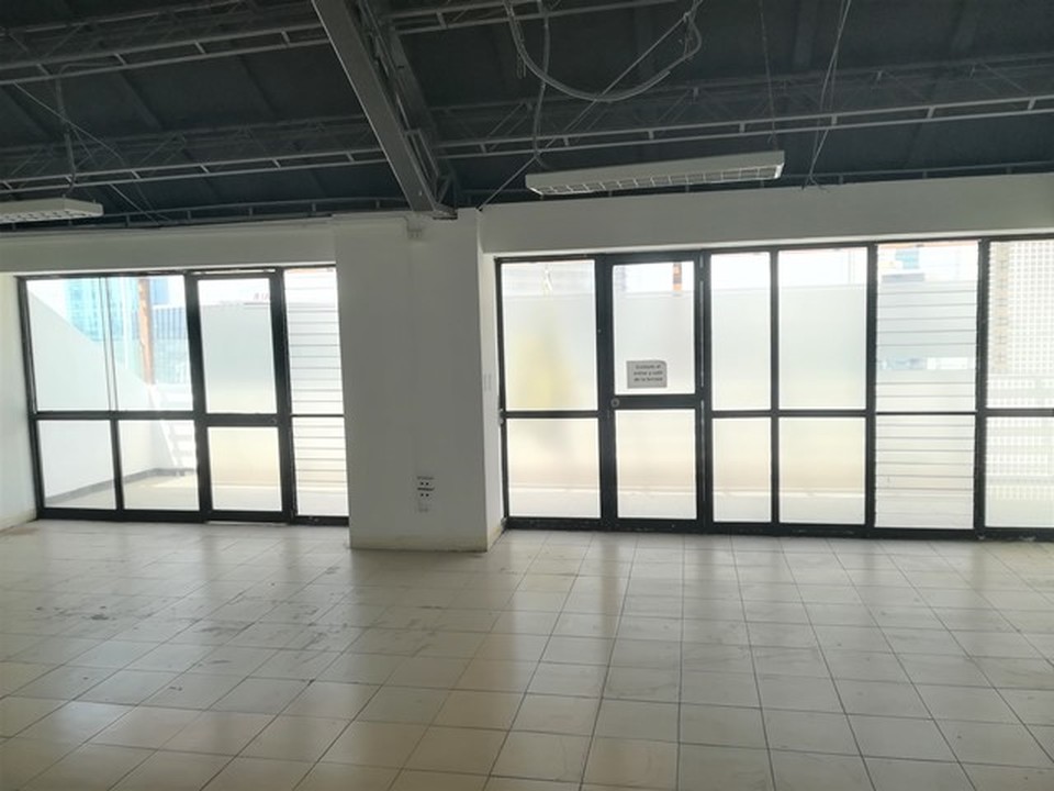 Venta de Oficina en San Isidro, Lima 390m2 area total - vista principal