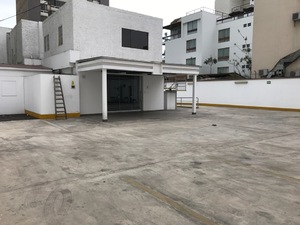 Alquiler de Local en San Isidro, Lima con 4 baños - vista principal