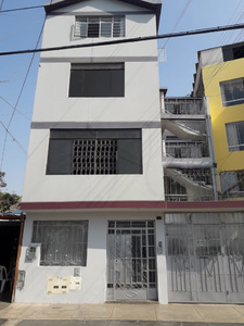 Venta de Departamento en Los Olivos, Lima con 5 dormitorios - vista principal