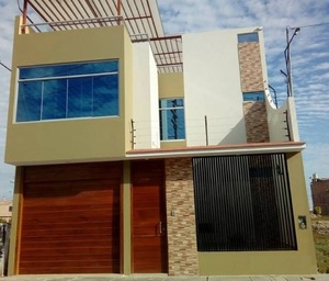 Venta de Casa en Chiclayo, Lambayeque con 6 dormitorios - vista principal