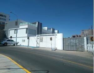 Venta de Casa en Arequipa con 5 dormitorios con 3 baños - vista principal