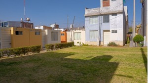 Venta de Casa en Characato, Arequipa con 4 baños - vista principal